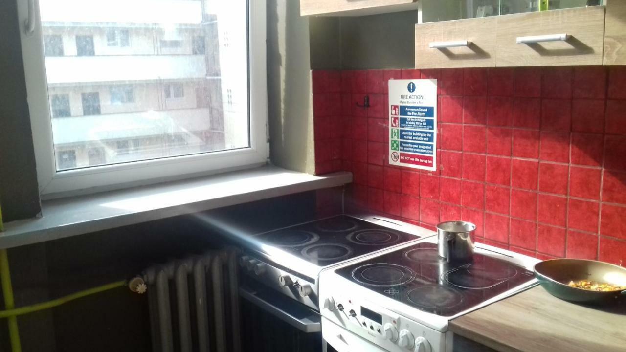 Metro Centrum Bed Varşova Dış mekan fotoğraf